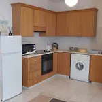 1 Bed In With Communal Pool Apartment Voroklini